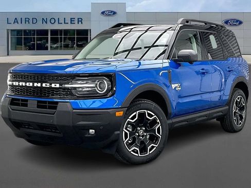 New 2025 Ford Bronco Sport Outer Banks w/ Outer Banks Tech Package+ image 1