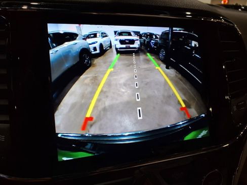 Used 2020 Jeep Grand Cherokee Summit AWD/4WD image 15