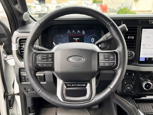 Used 2023 Ford F250 Platinum w/ FX4 Off-Road Package image 23