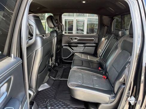 Used 2023 RAM 1500 Laramie AWD/4WD image 15