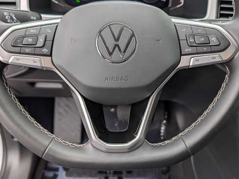 Certified 2023 Volkswagen Atlas SE AWD/4WD image 25