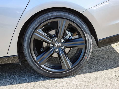 Certified 2024 Honda Accord Sport image 7