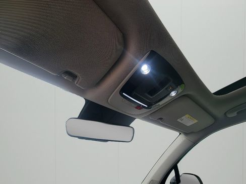 Used 2023 Kia Sorento SX image 23