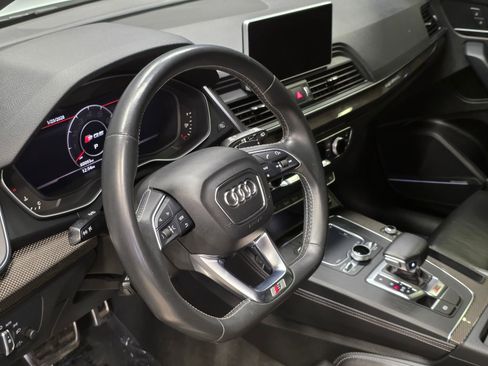 Used 2020 Audi SQ5 Premium Plus w/ Premium Plus Package image 19
