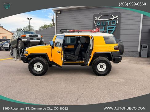 Used 2008 Toyota FJ Cruiser 4WD image 11