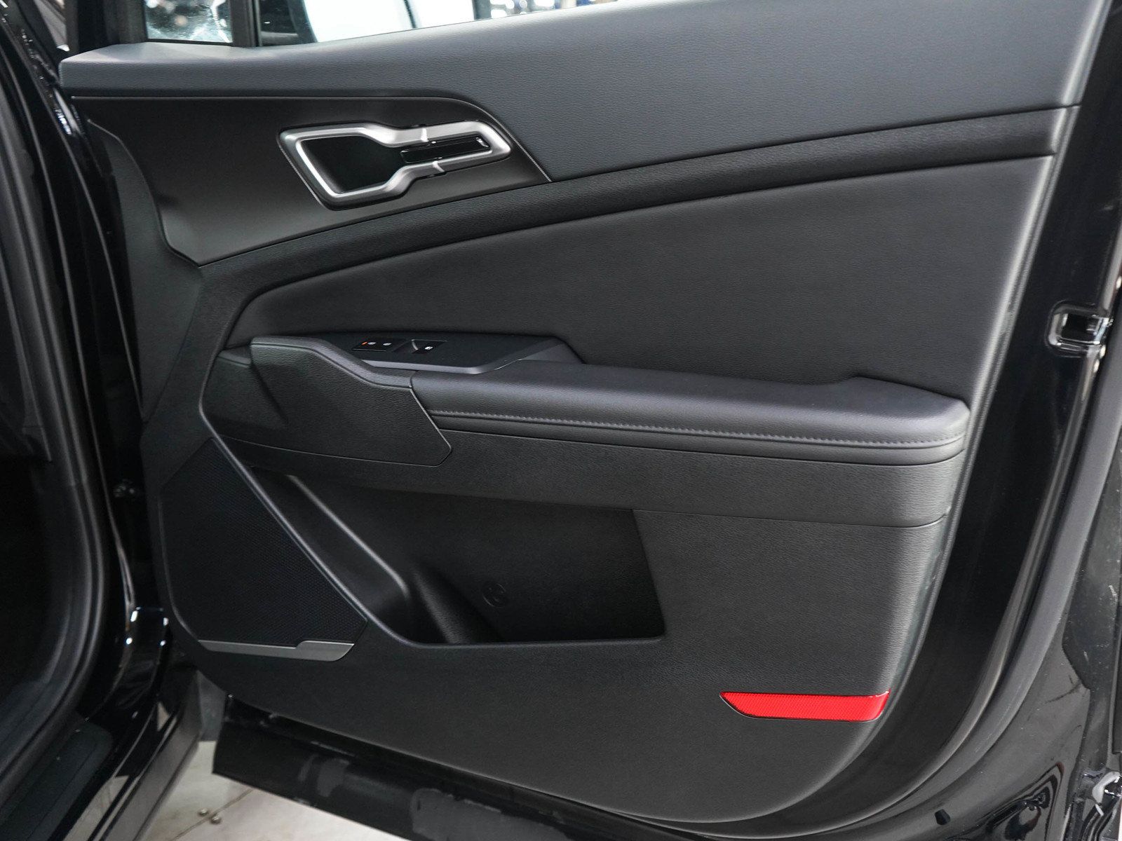 Used 2026 Kia Sportage EX AWD/4WD image 9