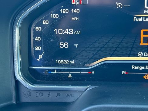 Used 2025 GMC Sierra 2500 AT4 w/ AT4 Premium Plus Package image 18