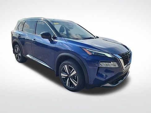 Used 2023 Nissan Rogue SL FWD image 3