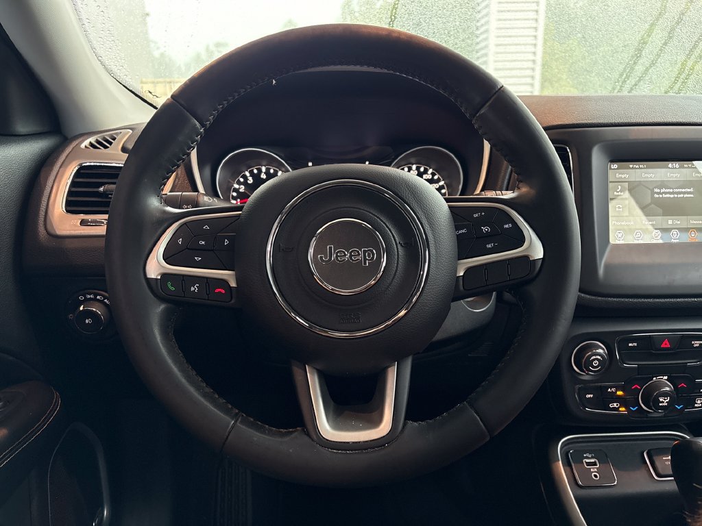 Used 2021 Jeep Compass Latitude w/ Sun and Sound Group FWD image 14