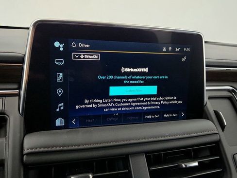 Used 2024 Chevrolet Tahoe High Country w/ Advanced Technology Package image 18