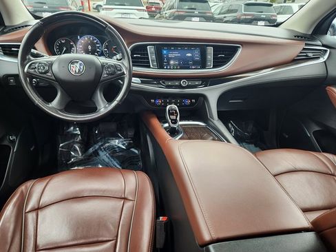 Used 2021 Buick Enclave Avenir w/ Avenir Technology Package image 9