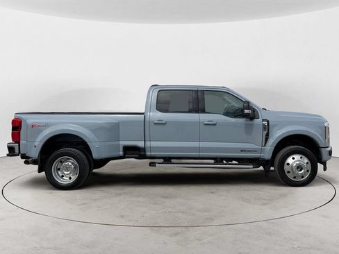 Certified 2025 Ford F450 Lariat w/ FX4 Off-Road Package AWD/4WD image 4