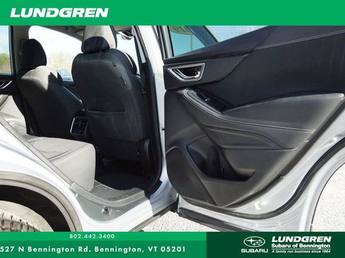 Used 2019 Subaru Forester Premium w/ All-Weather Package image 17