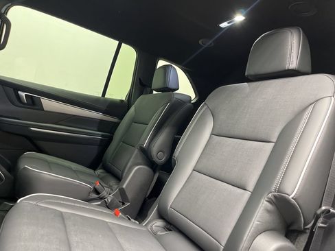 New 2026 Buick Enclave Preferred w/ Power Package FWD image 6
