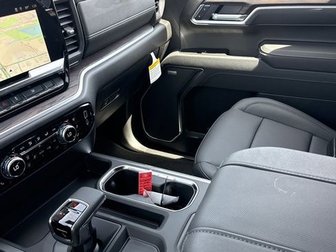 New 2026 GMC Sierra 1500 SLT w/ SLT Premium Plus Package image 25