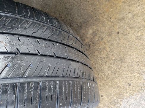 Used 2018 Nissan Sentra SR w/ SR Midnight Edition Package image 19