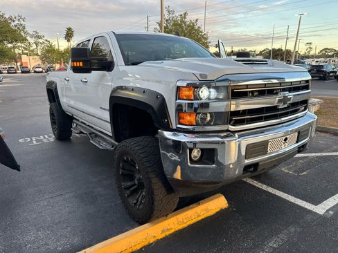 Used 2019 Chevrolet Silverado 2500 LTZ w/ Duramax Plus Package image 3