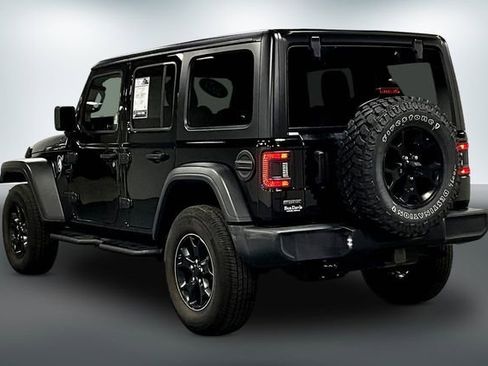 Used 2021 Jeep Wrangler Unlimited Sport AWD/4WD image 5