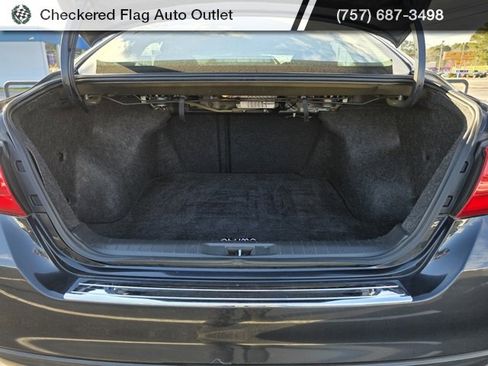 Used 2016 Nissan Altima 2.5 SL w/ 2.5 Technology w/LED Package image 16