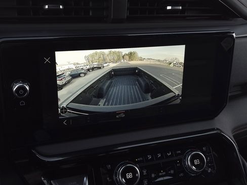 Used 2025 GMC Sierra 1500 AT4 w/ AT4 Premium Package image 22