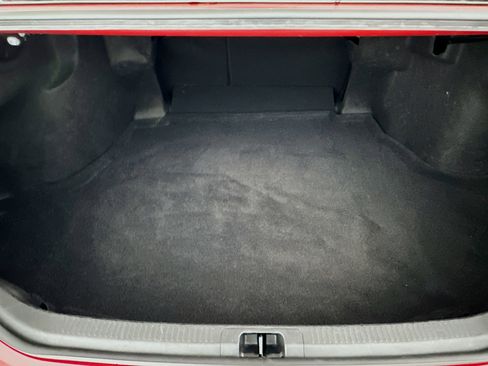 Used 2025 Toyota Camry LE FWD image 31