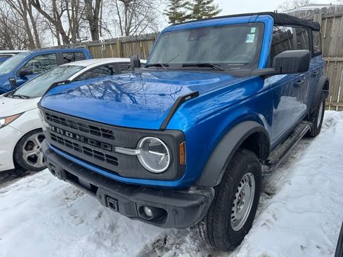 Certified 2022 Ford Bronco 4-Door image 2