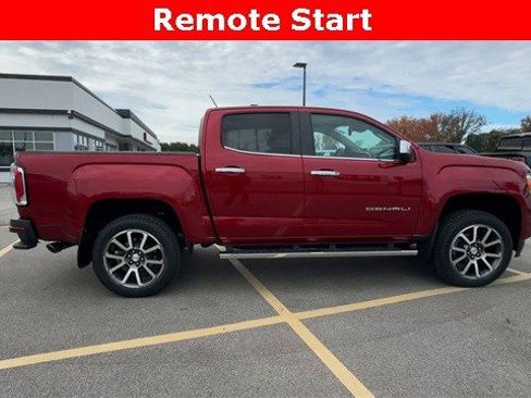 Used 2021 GMC Canyon Denali image 11