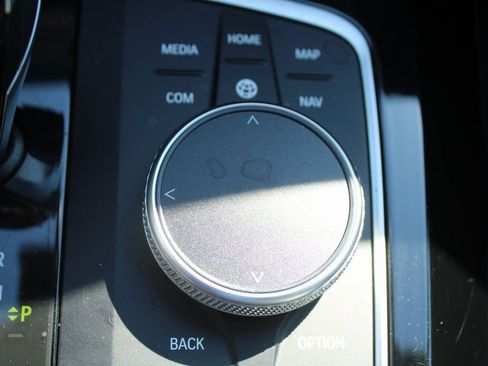 Used 2023 BMW X3 sDrive30i w/ Convenience Package image 40