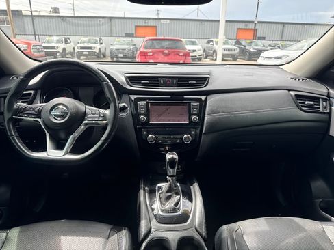 Used 2018 Nissan Rogue SL AWD/4WD image 12