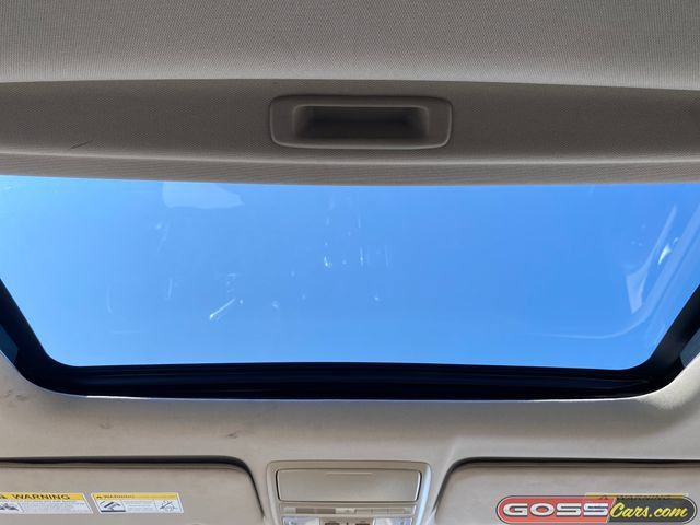 Used 2018 Honda CR-V Touring image 15