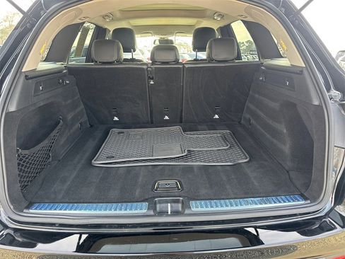 Used 2017 Mercedes-Benz GLC 300 image 18