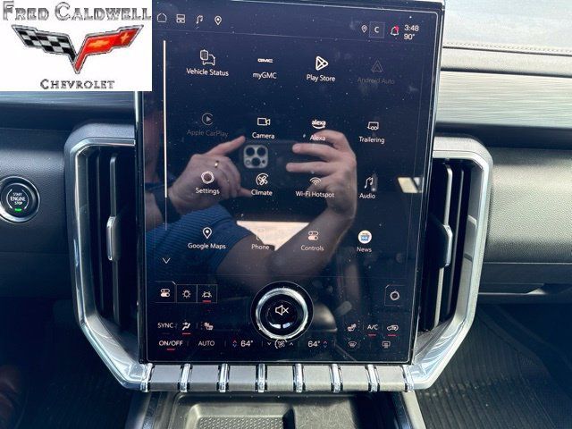 Used 2025 GMC Acadia Elevation w/ Elevation Premium Package FWD image 13