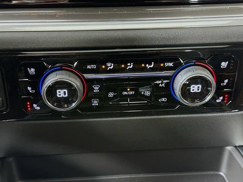 New 2026 Chevrolet Silverado 1500 High Country w/ High Country Premium Package AWD/4WD image 16