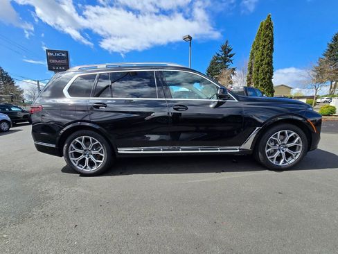 Used 2024 BMW X7 xDrive40i AWD/4WD image 46