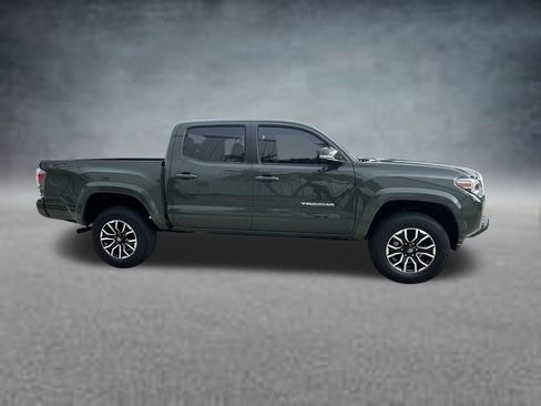 Used 2022 Toyota Tacoma TRD Sport RWD image 6
