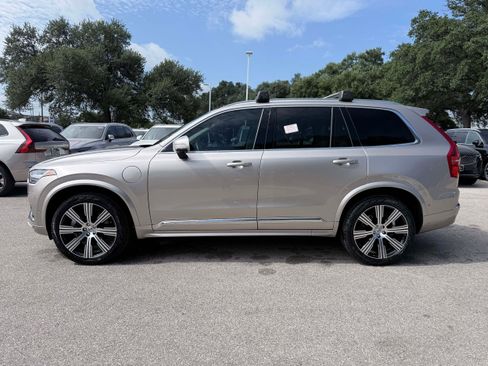 Certified 2024 Volvo XC90 T8 Ultimate AWD/4WD image 3