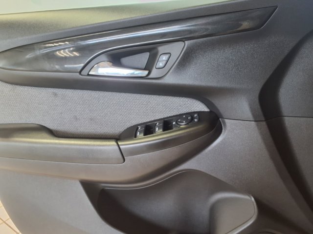 Used 2026 Chevrolet TrailBlazer LT AWD/4WD image 16