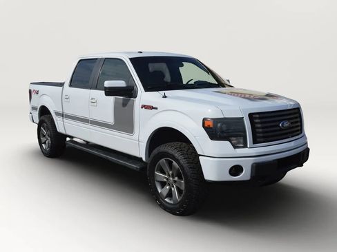 Used 2013 Ford F150 FX4 w/ FX Appearance Pkg image 16