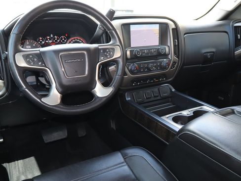 Used 2014 GMC Sierra 1500 Denali w/ Suspension Package, Off-Road AWD/4WD image 5