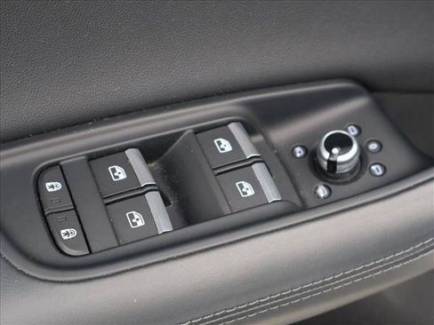 Used 2022 Audi Q7 3.0T Prestige AWD/4WD image 12