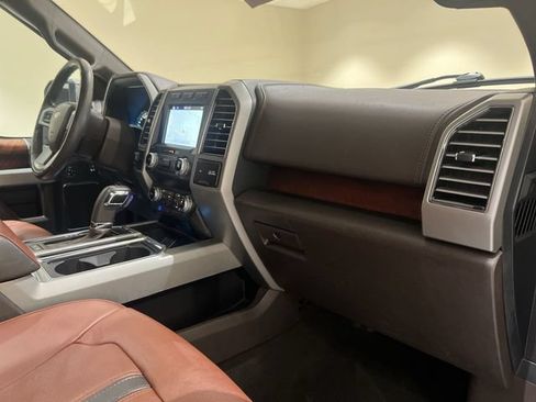 Used 2019 Ford F150 King Ranch w/ Equipment Group 601A Luxury AWD/4WD image 26