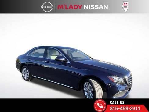 Used 2020 Mercedes-Benz E 350 4MATIC Sedan image 3
