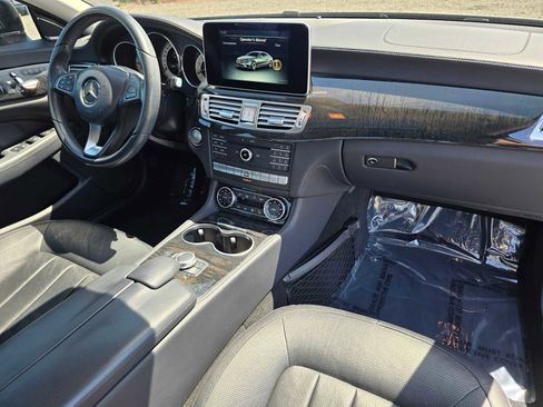 Used 2016 Mercedes-Benz CLS 400 image 10