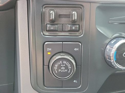 Used 2025 Ford F150 XLT w/ Equipment Group 303A High AWD/4WD image 34