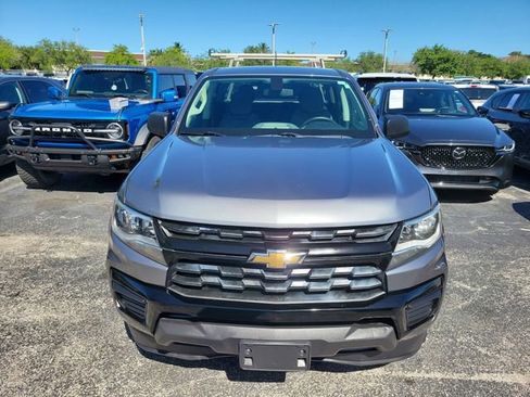 Used 2022 Chevrolet Colorado W/T w/ WT Convenience Package RWD image 2