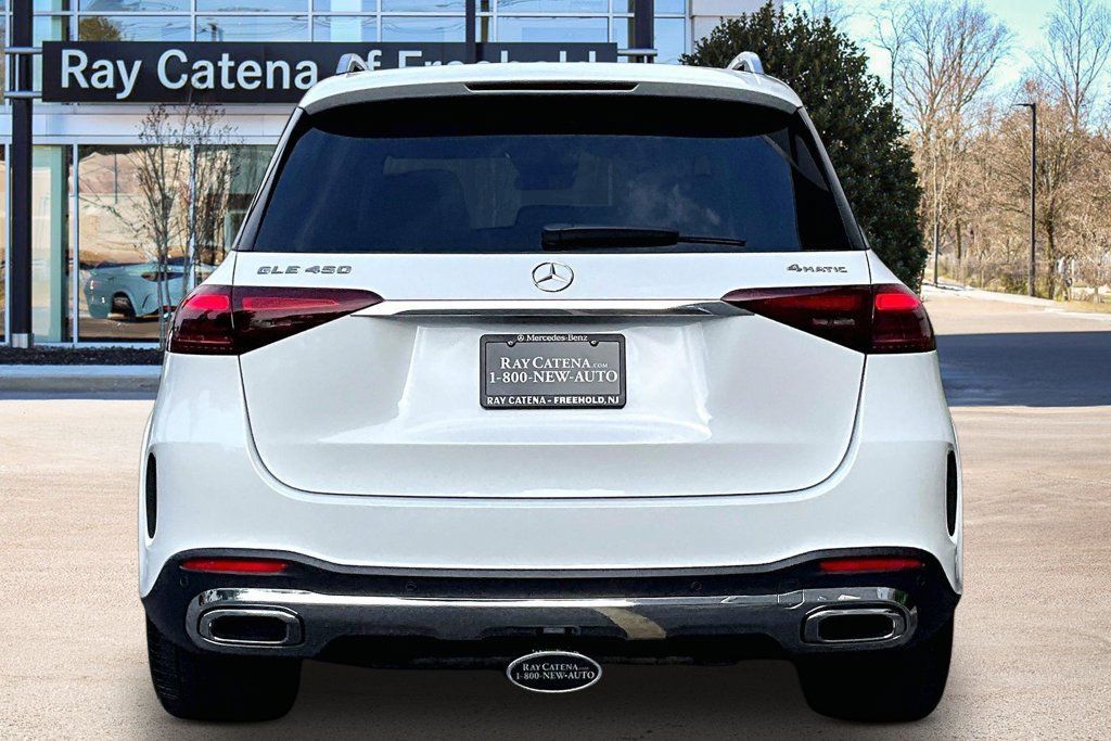 Used 2026 Mercedes-Benz GLE 450 4MATIC image 4