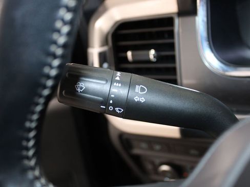 Used 2021 Ford F150 Lariat image 35