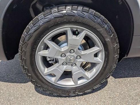 Certified 2025 Honda Passport TrailSport image 12