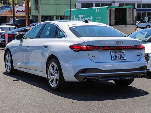 Used 2025 Audi A5 2.0T Premium Plus w/ Premium Plus AWD/4WD image 2