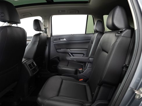 Used 2019 Volkswagen Atlas SEL R-Line AWD/4WD image 19